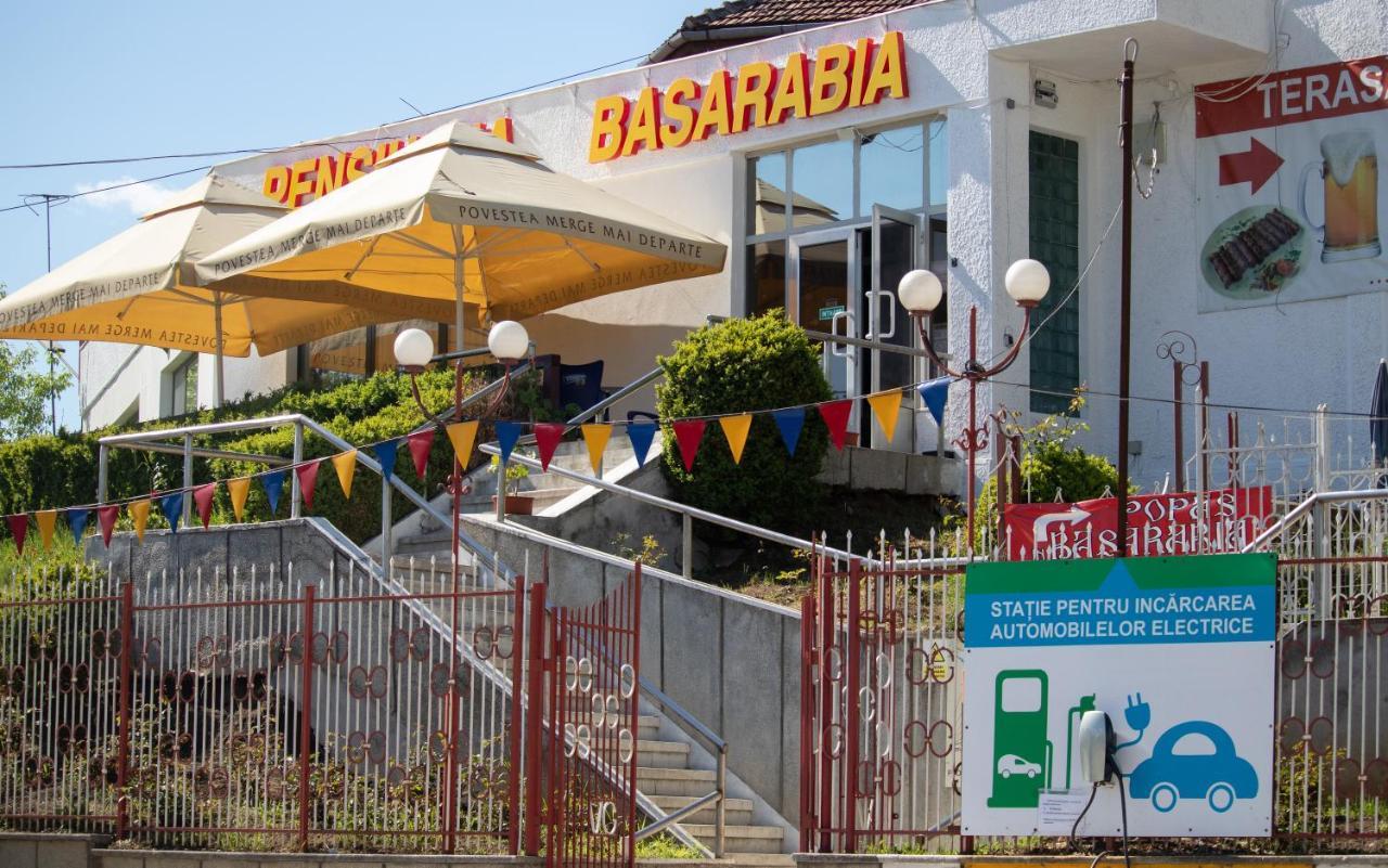 Pensiunea Basarabia Motel Onesti Exterior foto